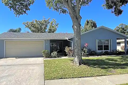 963 Bayberry Ln Photo 1