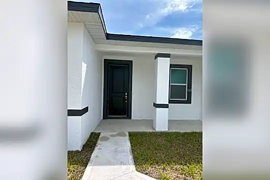 802 San Pedro Ct Photo 2