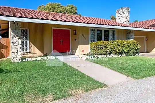 6712 Gloria Drive Photo 2