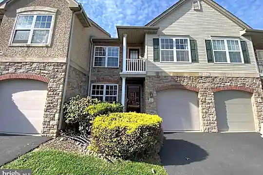 59 Sunrise Ct Photo 1