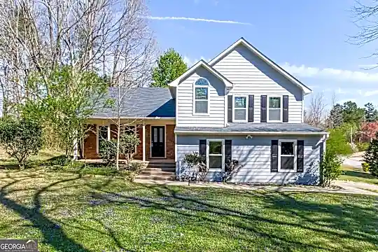 420 Winterwood Dr Photo 1