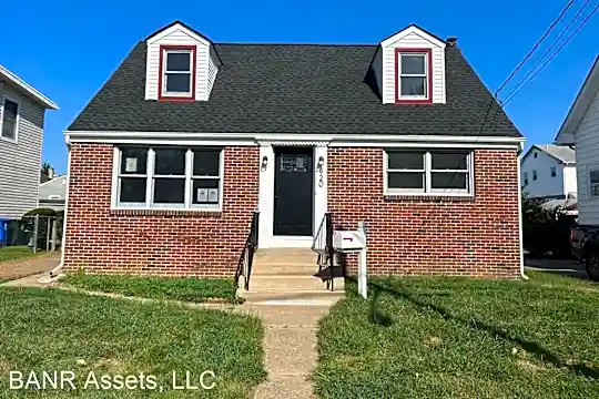 920 Moorland Ave Photo 1