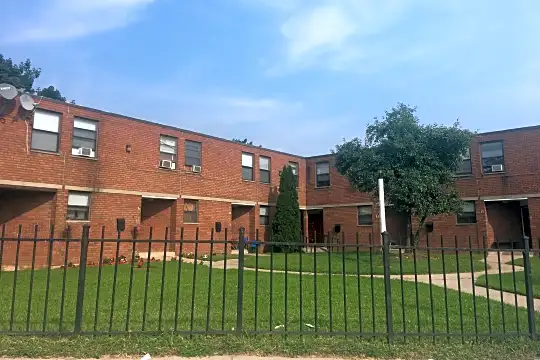 Martin Luther King Apartments Photo 1
