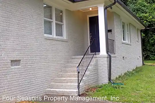 1201 Goodwin Ave Photo 1