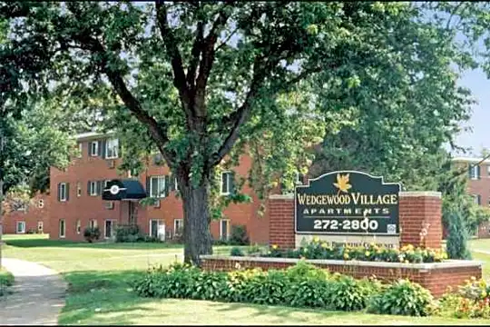 Wedgewood Village Apartments Photo 1