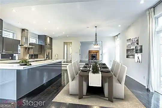 344 Josephine St NE Photo 2