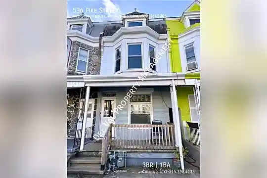 536 Pike St Photo 1