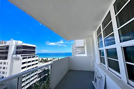 100 Lincoln Rd #1108 Photo 1