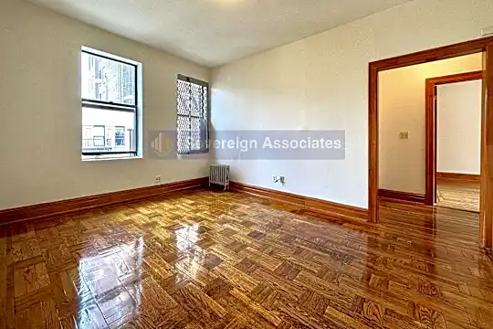 64 W 108th St Photo 1
