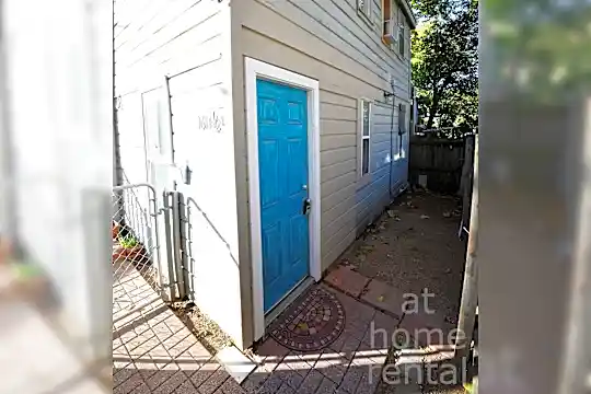 1614 S Cheyenne Ave Photo 1