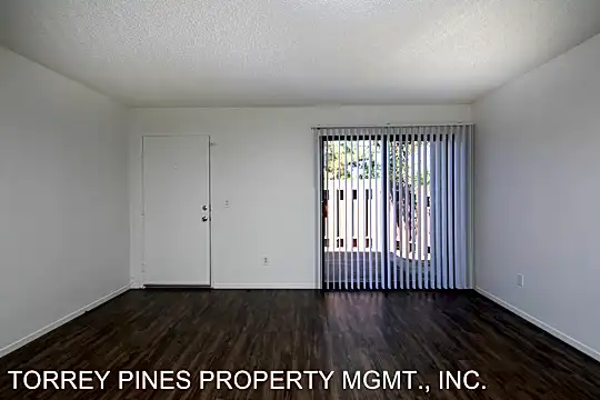 Camelot Terrace Apartments Photo 2