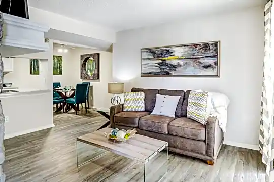 Windrush Apartments Photo 1