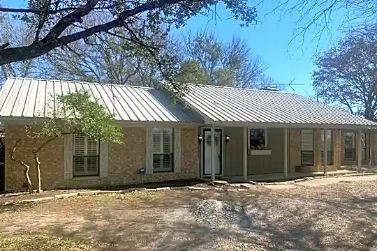 2030 Milrany Ln Photo 1