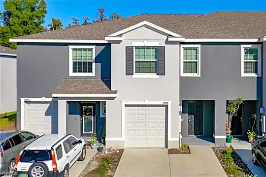 32887 Pez Landing Ln Photo 1