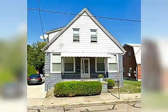 4172 E Galbraith Rd Photo 1
