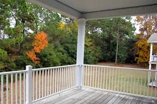 Olde Town Rentals Photo 2
