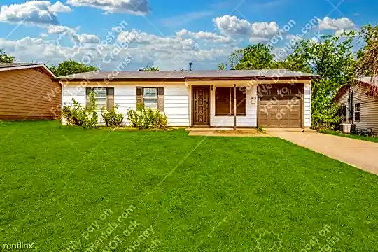 503 Himes Dr Photo 1