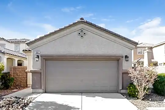 9007 Ellenbrook St Photo 1