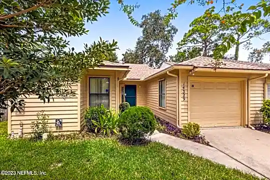 14329 Coral Reef Dr S Photo 1