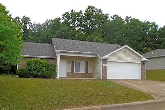 24430 Tanglewood Rd Photo 1