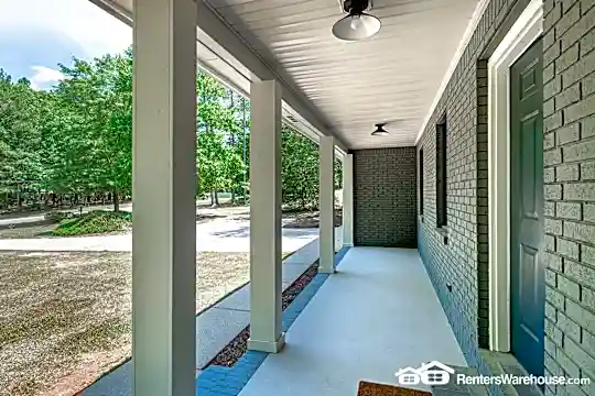 265 Rocky Branch Dr Photo 2