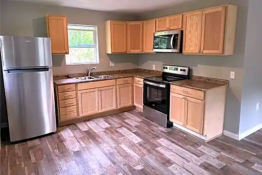 208 Wortham Dr Photo 2