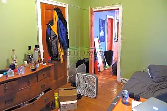 1031 Tremont St Photo 1