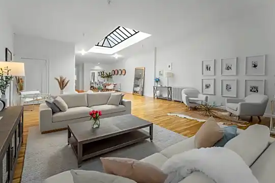 508 Broadway Photo 1