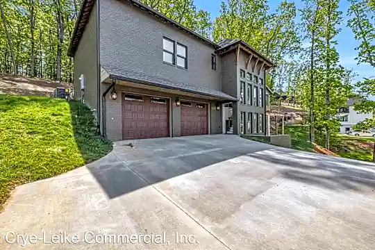 9986 Caseview Dr. Photo 2