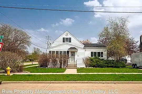 520 Dove St Photo 1