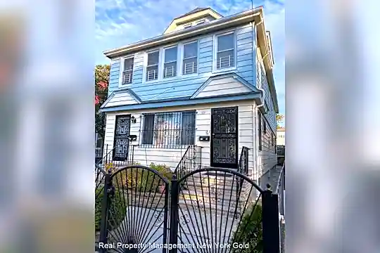 145-33 Glassboro Ave Photo 1