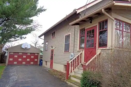 21 S Du Bois Ave Photo 2