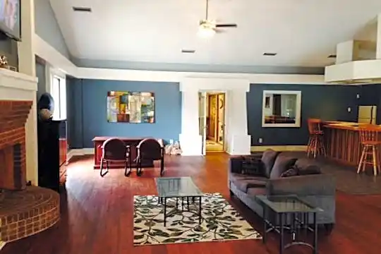 Arbor Park Apartments Photo 2