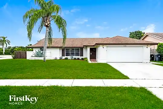 1746 Wisteria Street Photo 1