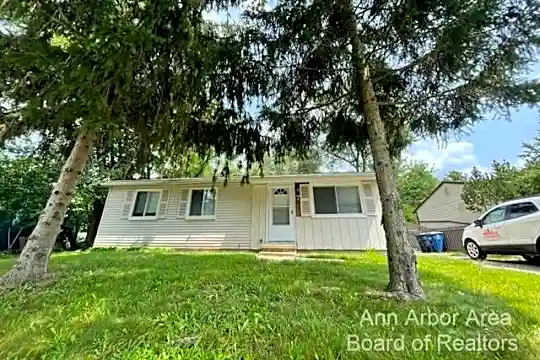 7 Lucerne Ct Photo 2