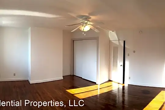 13 E Sherman St Photo 1