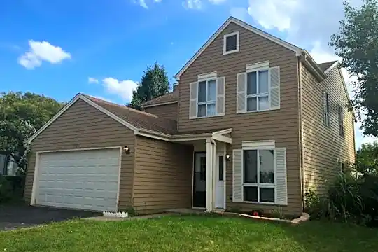 2333 Buckingham Cir Photo 1