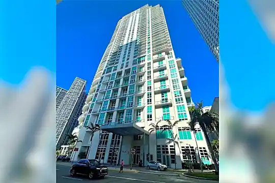 300 S Biscayne Blvd #2409 Photo 1