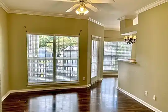 700 Daniel Ellis Dr #7105 Photo 1