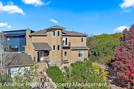 1312 Hazeline Lake Dr Photo 1