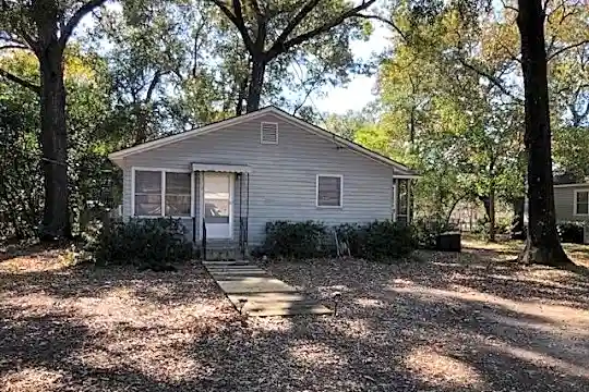344 E Main St Photo 2