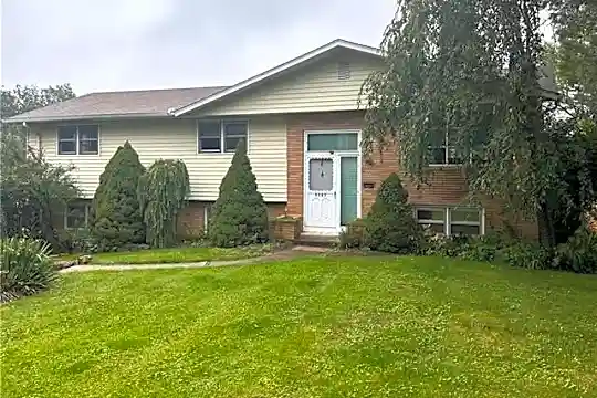 5303 W Valley Rd Photo 1