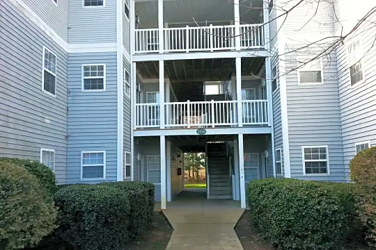 2010 Wolfmill Dr Photo 1