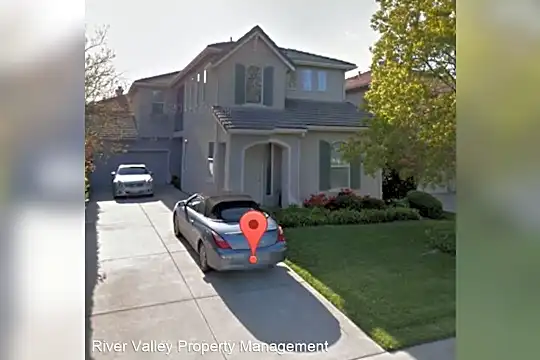 110 Belfont Cir Photo 1