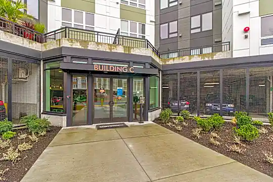 Midtown 64 Photo 1