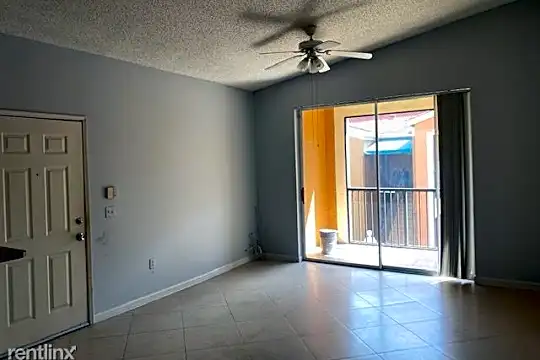 1170 Reserve Way Photo 2