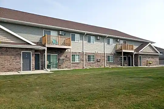 Evergreen Estates Photo 1