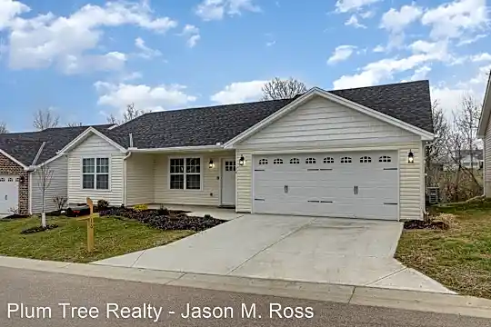16 Persimmon Dr Photo 1