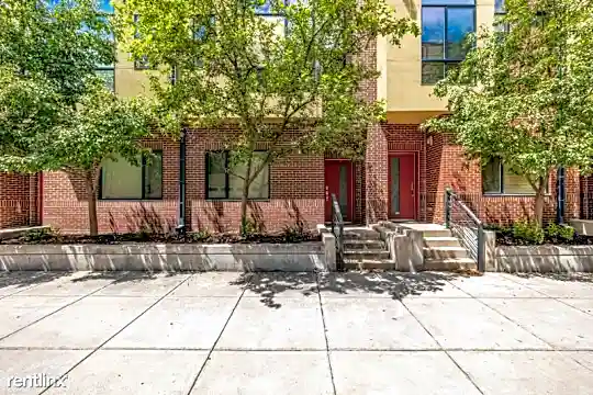 2345 Walnut St Photo 1