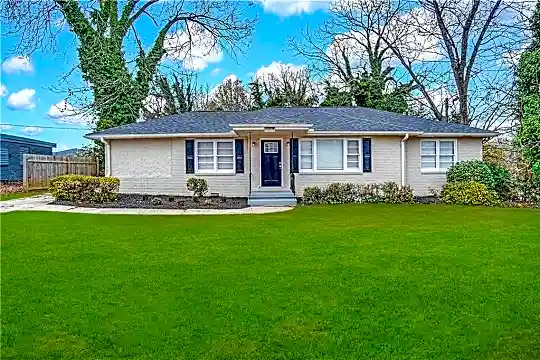 2062 Whites Mill Rd Photo 1
